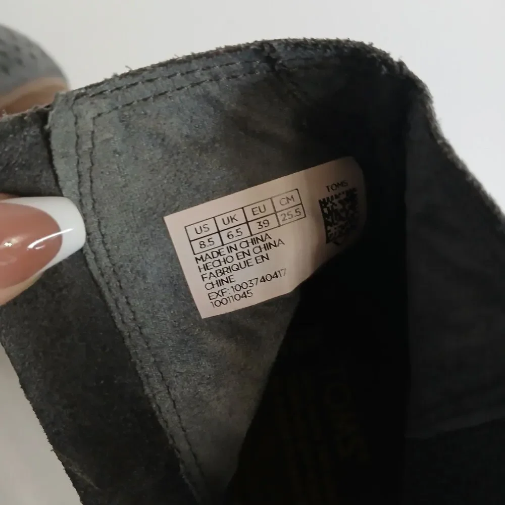TOMS Women's Majorca Boots Size 8.5 Block Heel Open Toe Grey Suede Boho Shoes‎